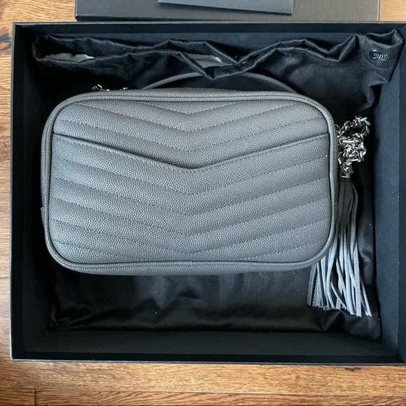 Saint Laurent Mini Lou Bag - Picture 5 of 10